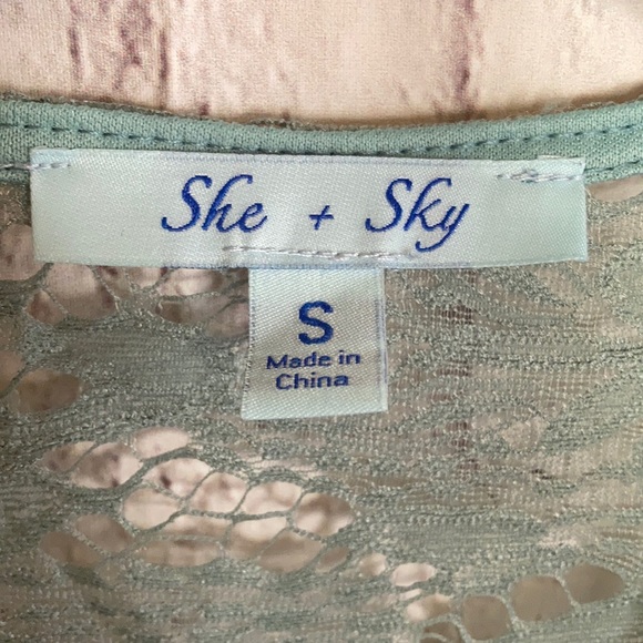 She + Sky Green Lace Cardigan Size Small - Picture 3 of 7